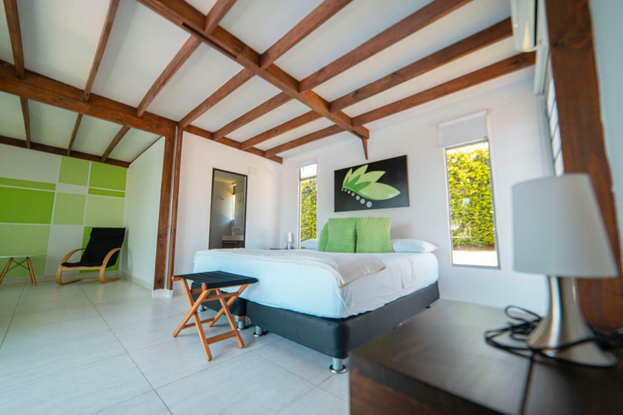 Hotel Syvanna Wellness And Spa Cerritos Екстериор снимка