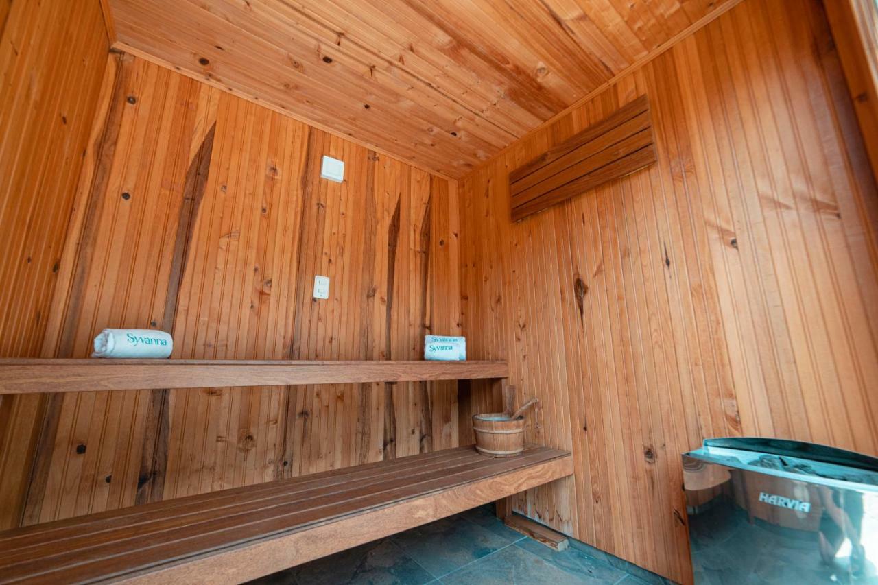 Hotel Syvanna Wellness And Spa Cerritos Екстериор снимка